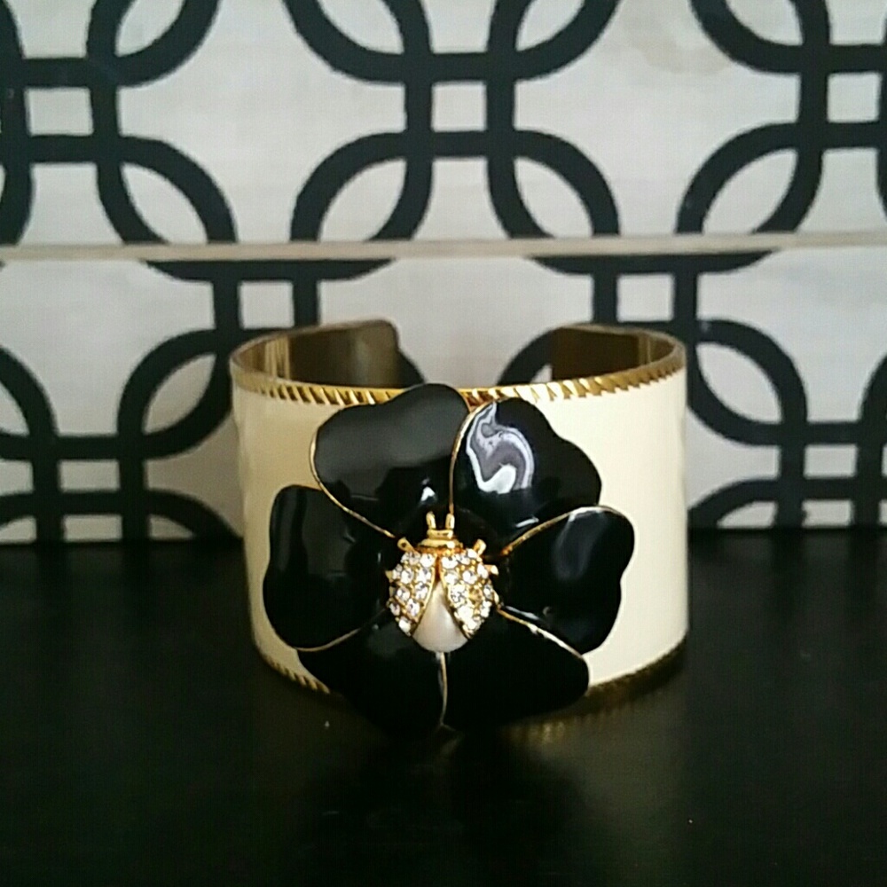 Stella and dot vintage cuff